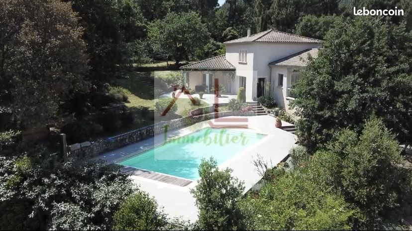 Maison 5 pièces 171 m² · à Les Vans · 171 m² · 665 000 €
