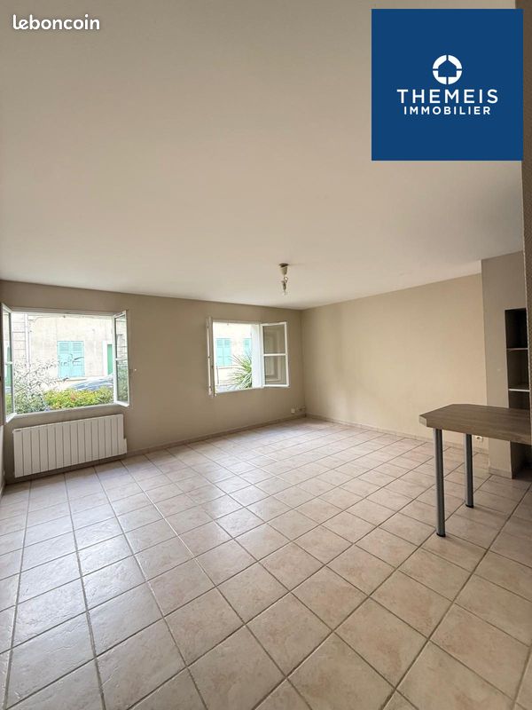 Appartement 2 pièces 46 m² · à Rambouillet · 46 m² · 790 €