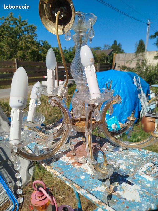 Lot de lustres à panpilles (image 4)
