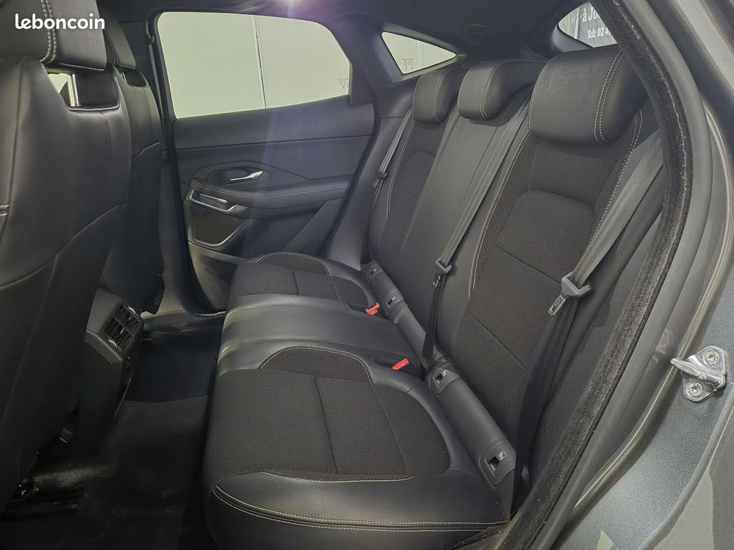 JAGUAR E.PACE D150 - FWD R-Dynamic Business PHASE 1 (image 8)