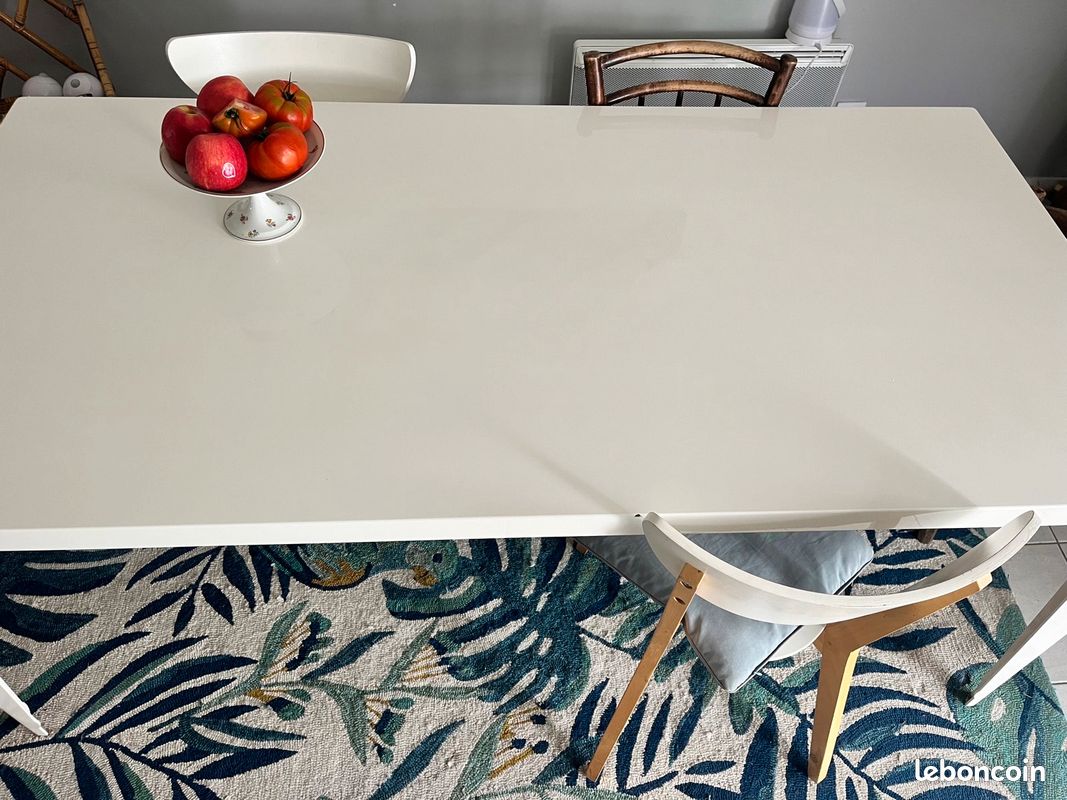 Table à manger (image 1)