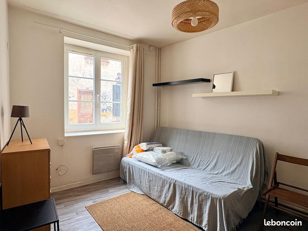 Appartement 1 pièce 10 m² · à Beauvais · 10 m² · 345 €