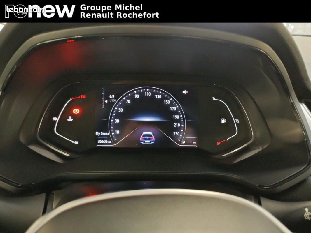 Renault Captur TCe 90 Techno (image 13)