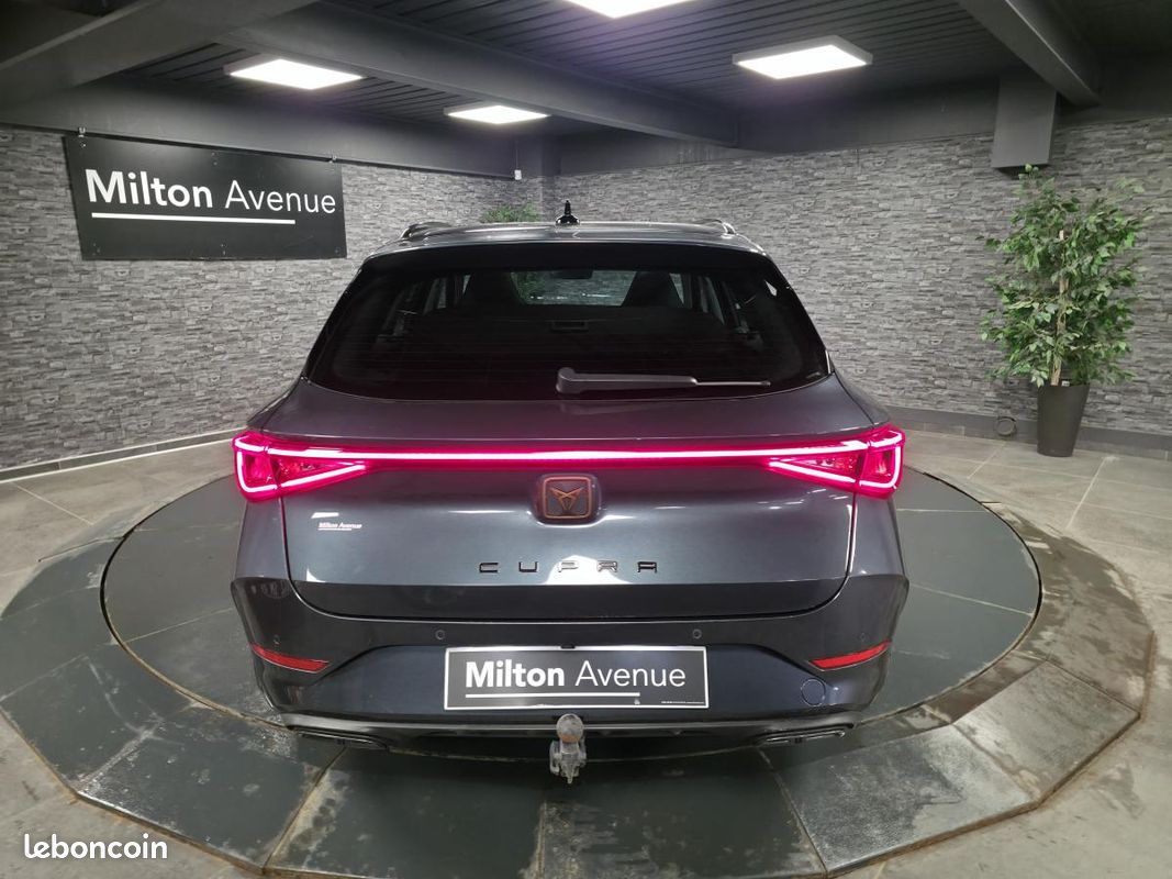 CUPRA LEON Sportstourer 2.0 TDI - 150 - BV DSG 7 V (image 4)