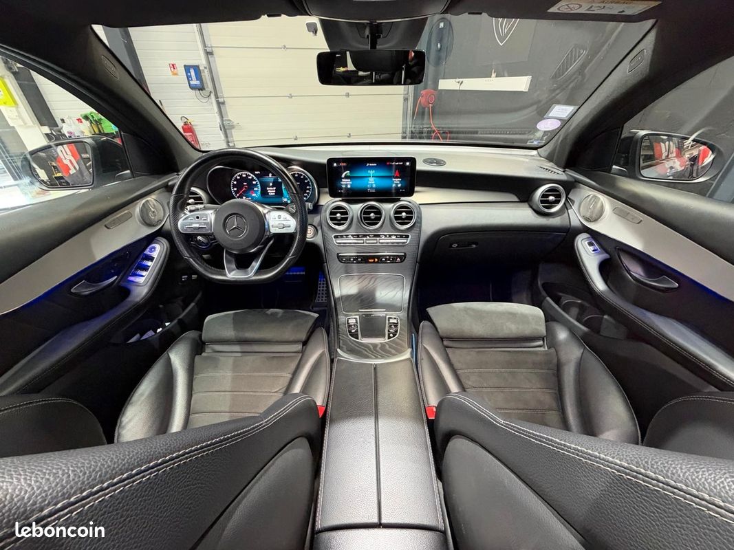 Mercedes Benz GLC COUPE 300 E 4MATIC 320 CV AMG LINE PHASE 2 TOIT OUVRANT - BURMESTER - (image 4)
