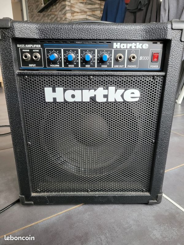 Ampli basse hartke 30 watt B300 (image 1)