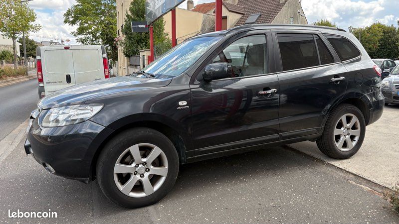 HYUNDAI SANTA FE 2.2 CRDI 155 cv 4WD EXÉCUTIVE - PAIEMENT EN 4 fois possible (image 3)