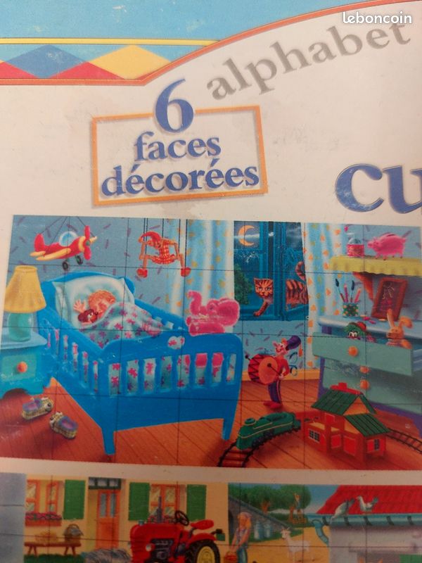 Boîte de 28 cubes en bois- 6 faces (image 3)