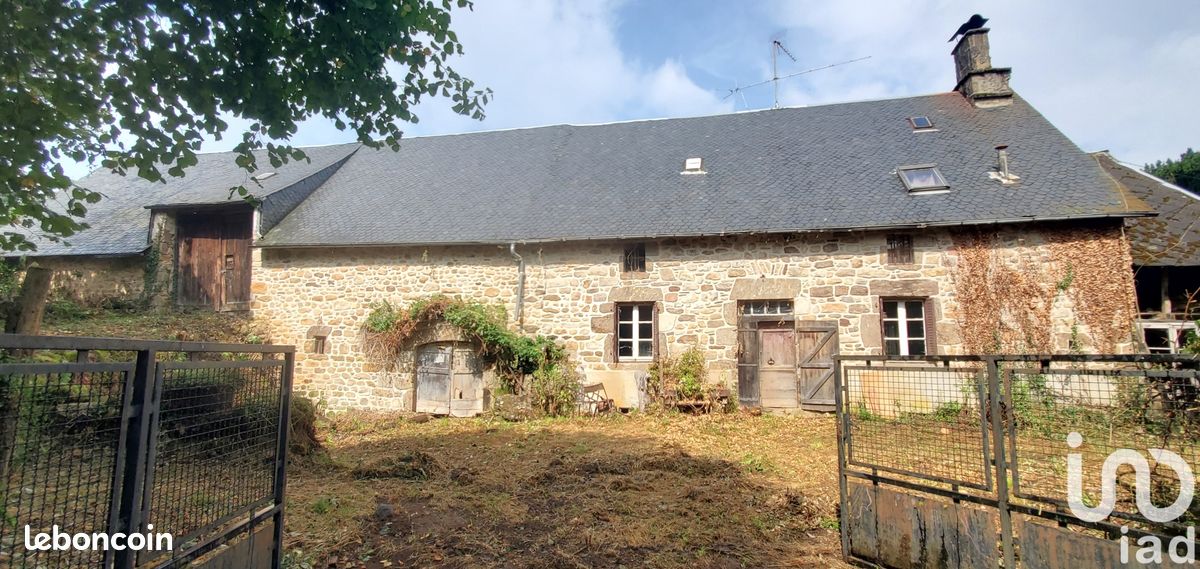 Maison 6 pièces 100 m² · à Lamazière-Basse · 100 m² · 79 500 €