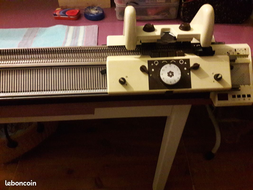 Machine à tricoter (image 2)