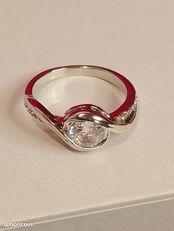 Bague Fantaisie Ancienne En Argent 925 Poinçonné - Solitaire, Occasion