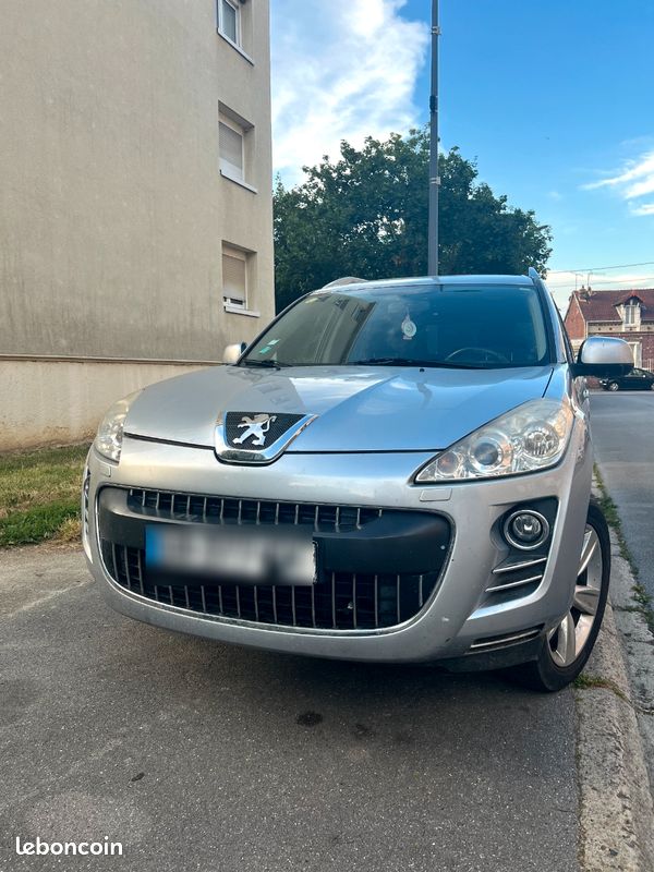 Peugeot 4007 (image 1)