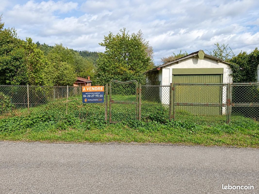Terrain 701 m² · à Raon-l'Étape · 701 m² · 34 000 €