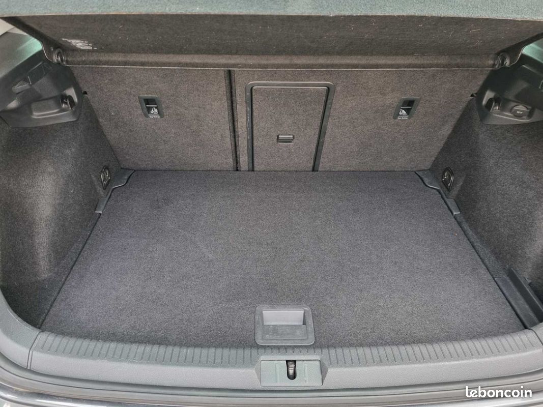 VOLKSWAGEN GOLF 1.5 TSI 150ch DSG7 R-LINE (image 15)