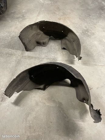 2 Plaques Couverture Passage De Roue Avant Gauche Droite BMW E82 E88 E90 E91 135i 325i 51717143849 51717143850