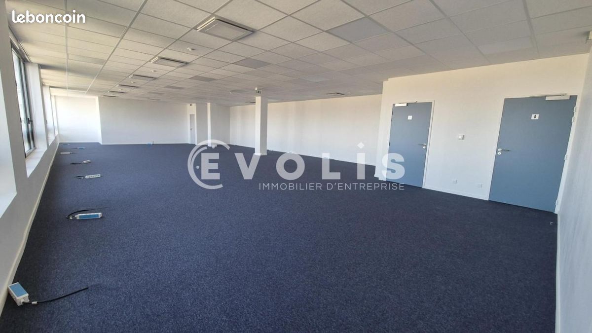 Bureaux 703 m² (image 3)