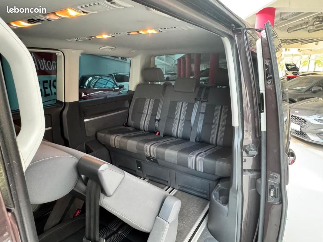 Volkswagen T5 Multivan 2.0 TDI 179 CH BVM - VOLANT EN CUIR 7 Places Bluetooth Régulateur (image 15)