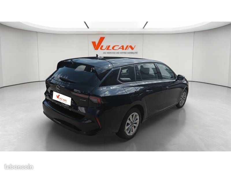 Opel Astra Sports Tourer 1.2 Turbo Hybride 136 ch e-DCT6 (image 4)