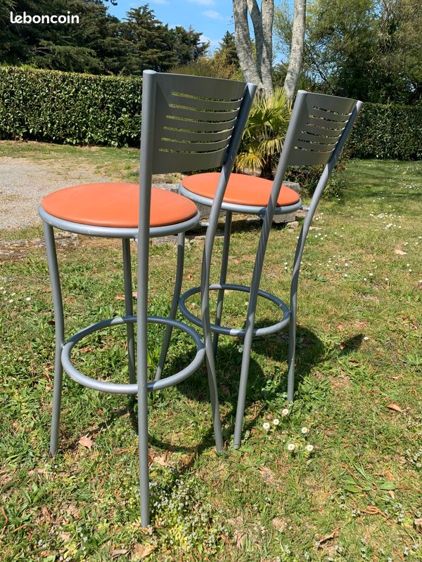 Tabourets snack en métal x 2 (image 2)
