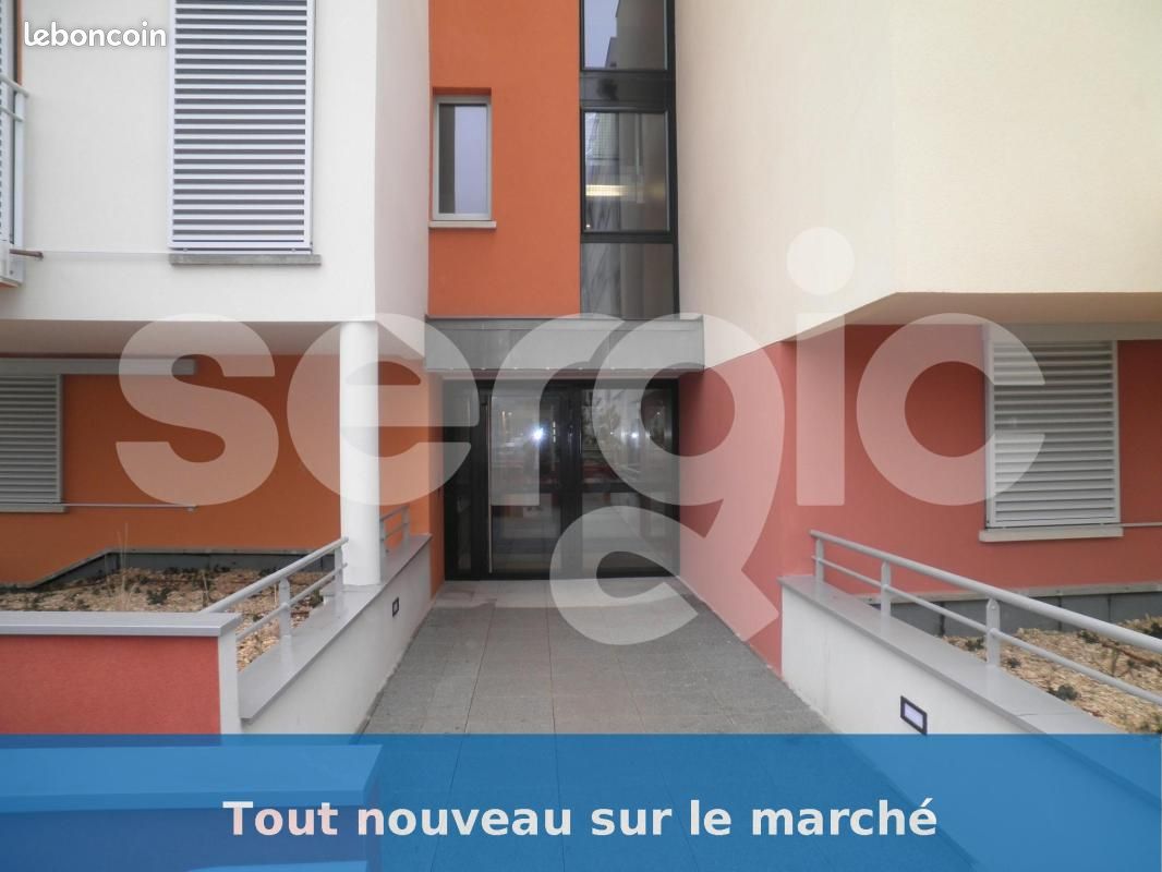 Appartement 2 pièces 57 m² · à Corbeil-Essonnes · 57 m² · 801 €/mois
