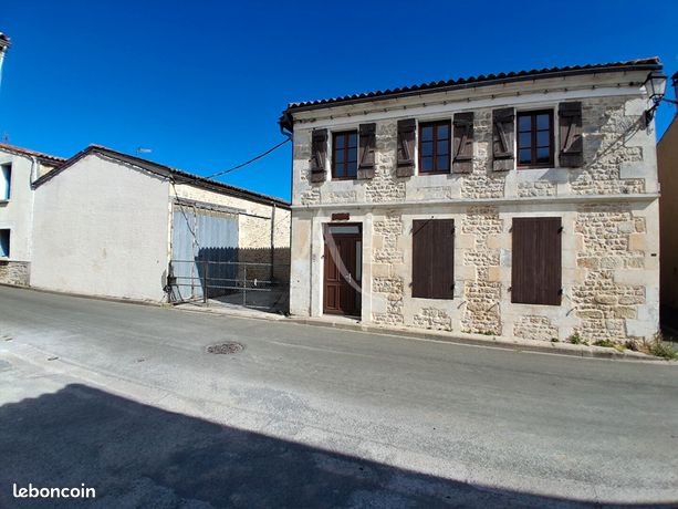 Maison 12 pièces 238 m²