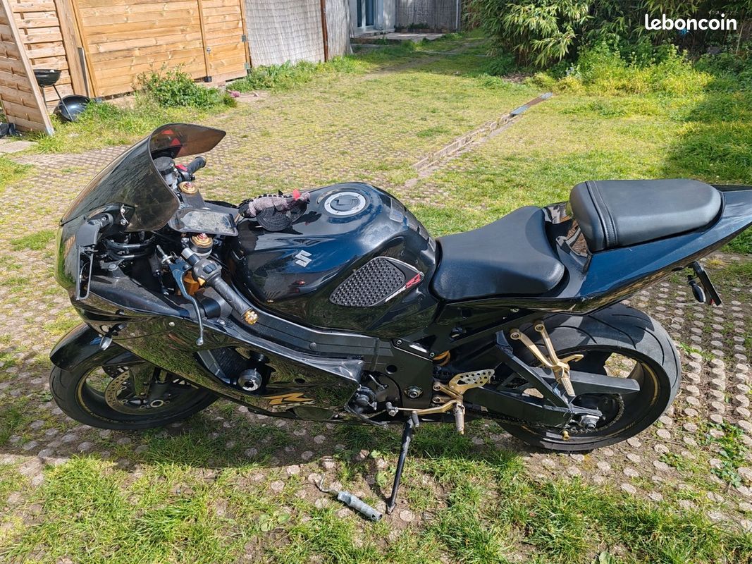 Gsx-r 1000 k4 (image 3)