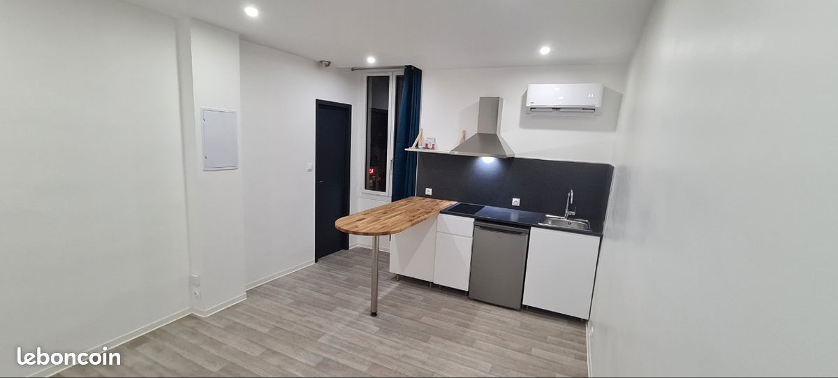 Appartement 1 pièce 20 m² · à Istres · 20 m² · 480 €