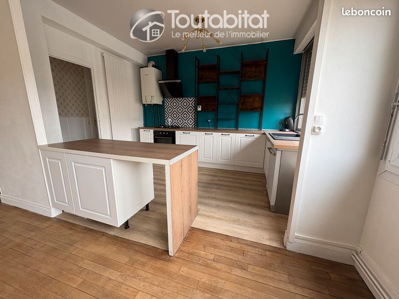 Appartement 3 pièces 81 m² · à Charleville-Mézières · 81 m² · 710 €/mois
