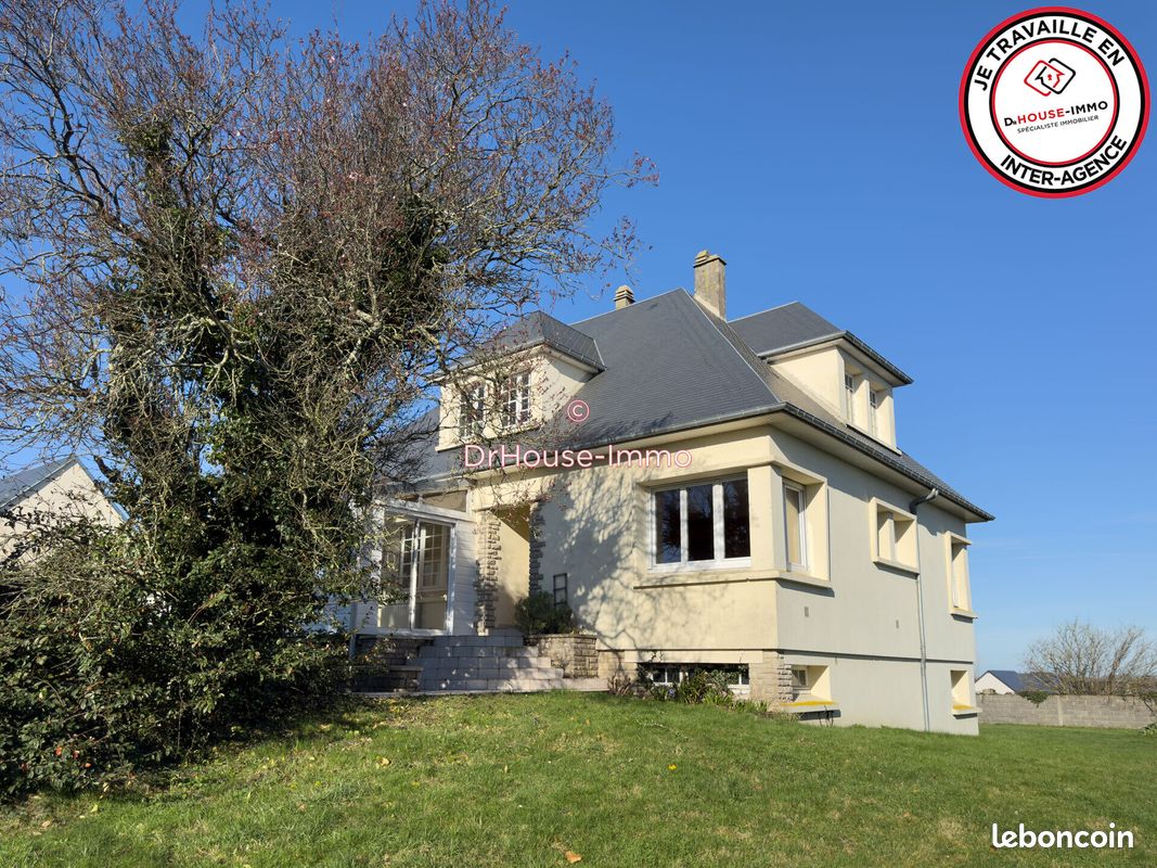 Maison 6 pièces 120 m² · à Gouville-sur-Mer · 120 m² · 299 000 €