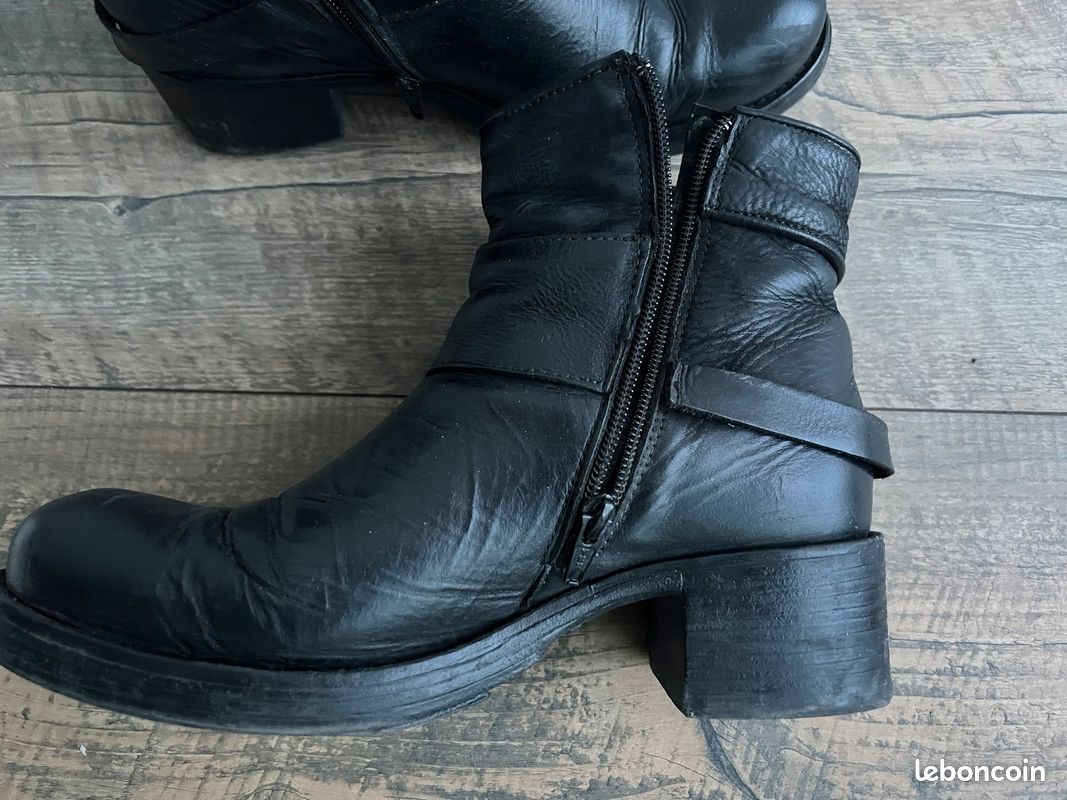 Bottines noires en cuir (image 3)