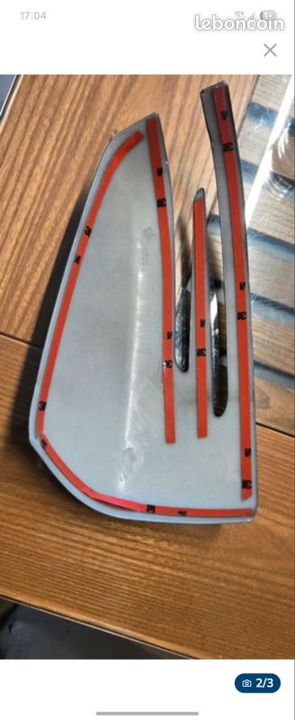 Paire de Coques carbones MERCEDES ClassB w246 (image 2)