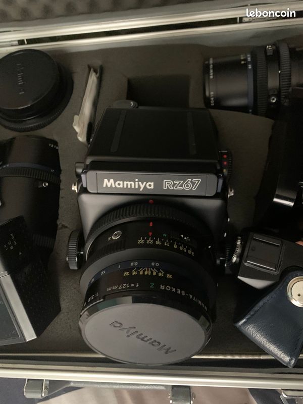Boitier Mamiya RZ 67 Pro (Argentique) + 4 Objectifs + valise (image 1)