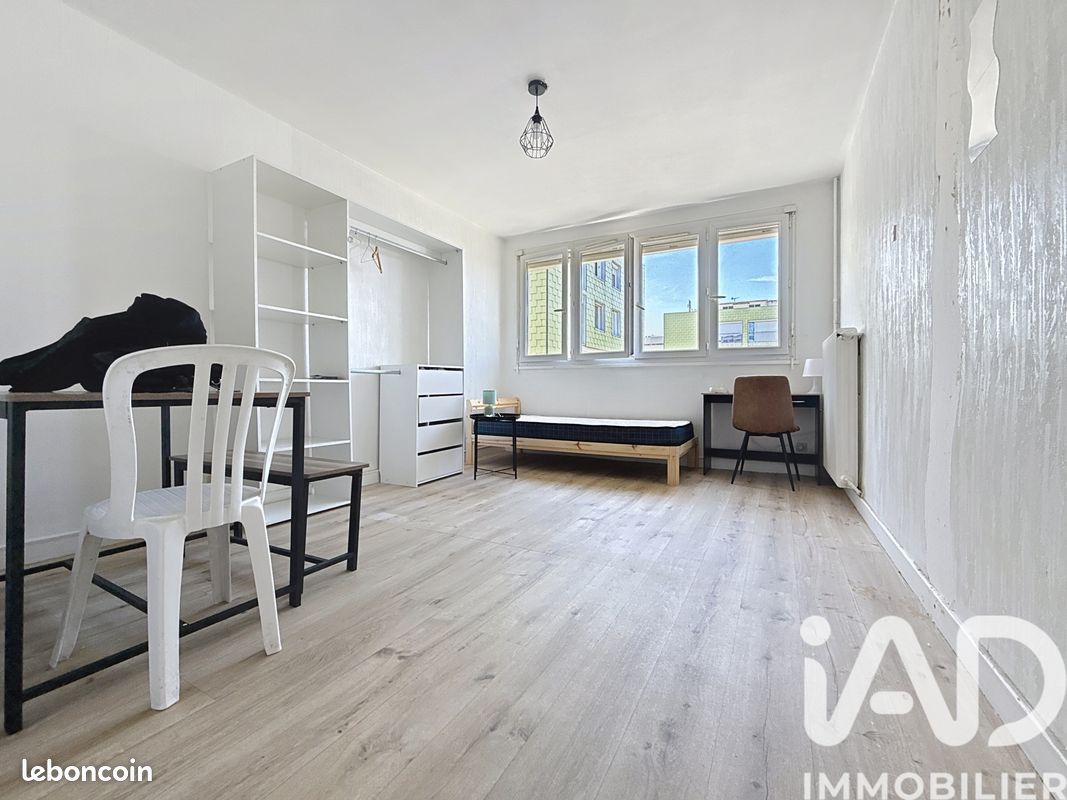 Appartement 4 pièces 71 m² · à Orléans · 71 m² · 108 000 €