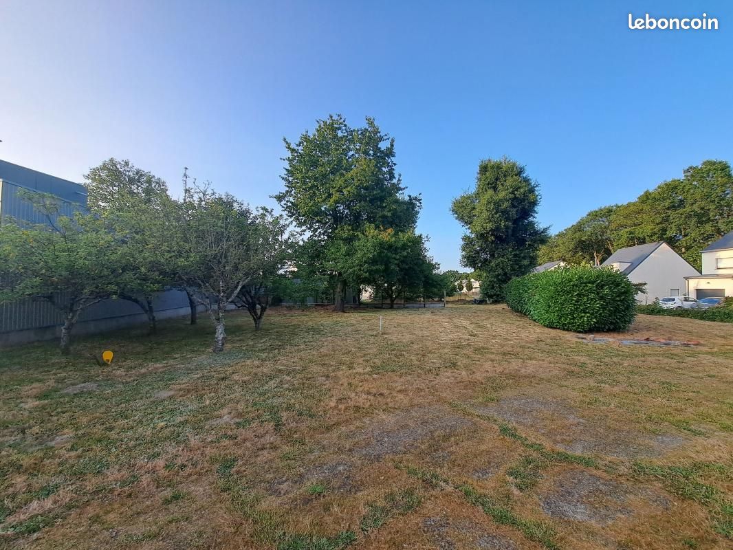 Terrain 815 m² Liffre · à Liffré · 187 200 €