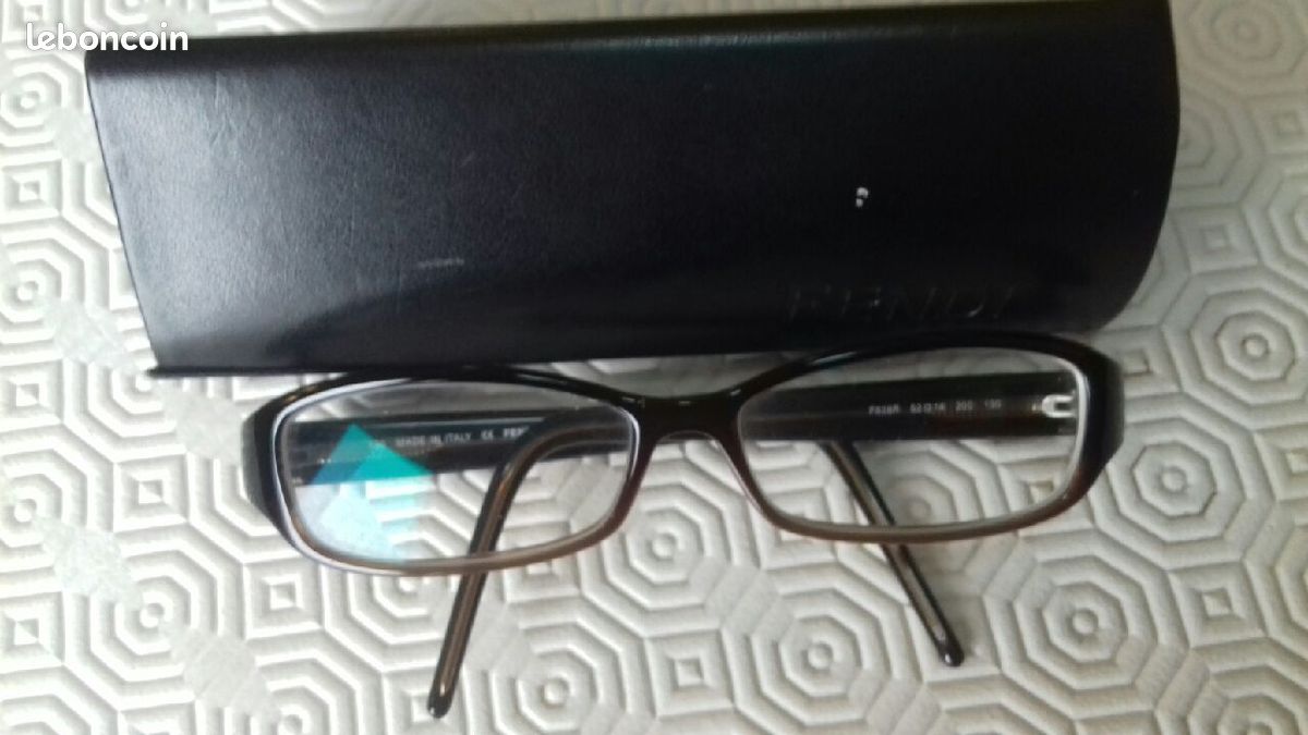 Lunette de vue femme fendi (image 1)