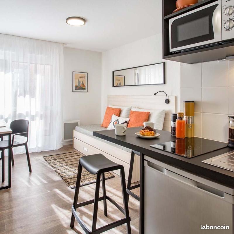 Appartement 1 pièce 18 m² · à Clermont-Ferrand · 18 m² · 513 €