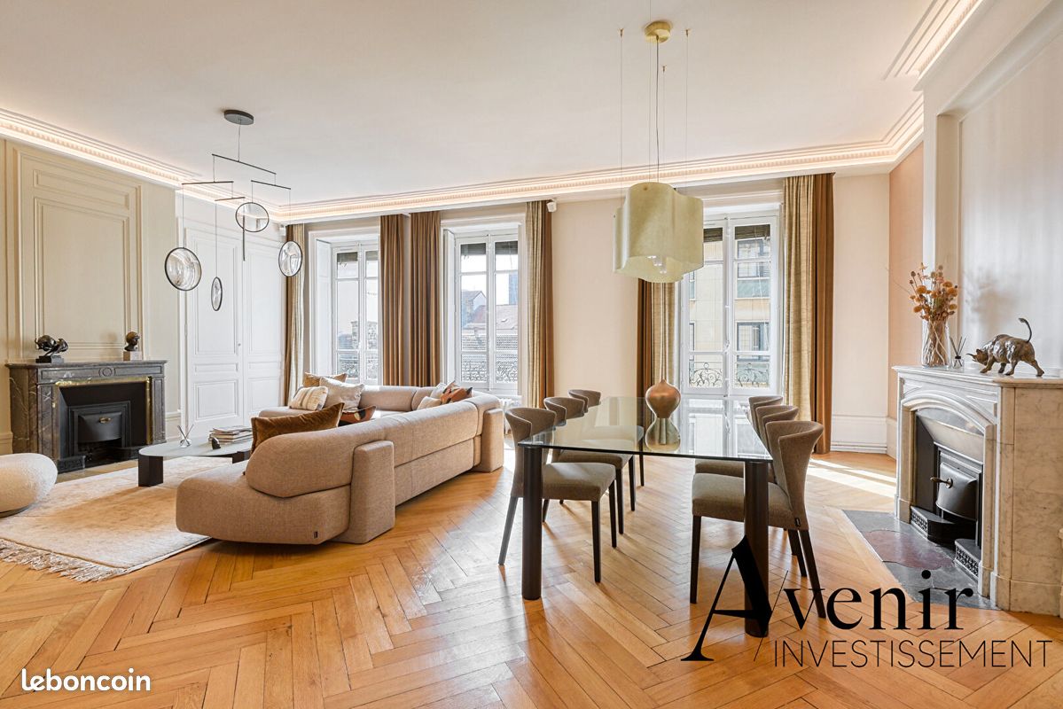 Appartement 6 pièces 223 m² · à Lyon · 223 m² · 1 190 000 €