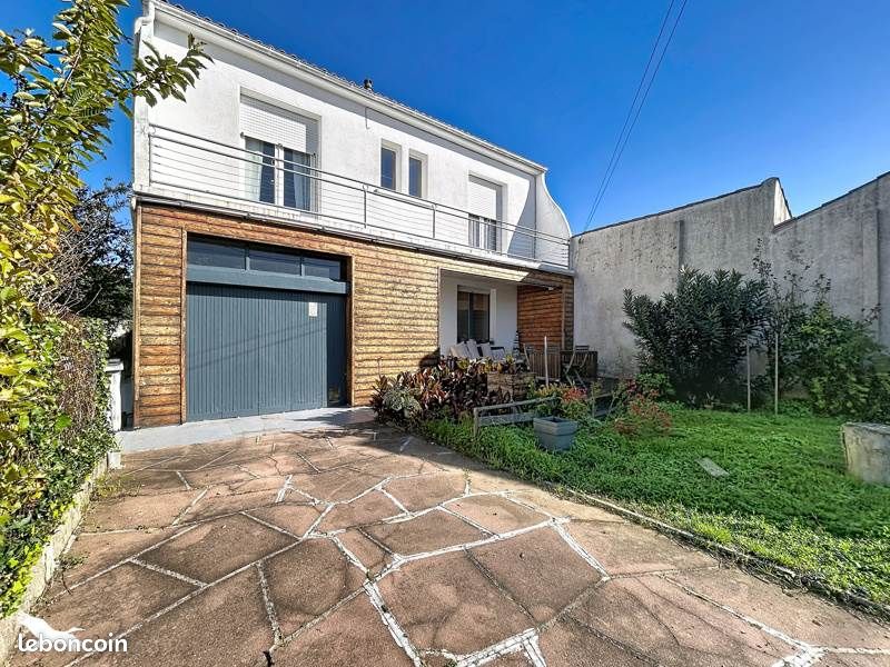 Maison 4 pièces 96 m² · à Rochefort · 96 m² · 265 000 €