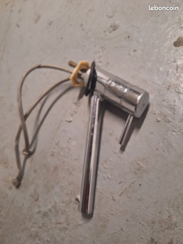 Mitigeur evier lavabo marque Grohe (image 1)