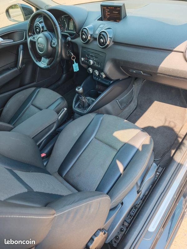 Audi a1 1.2 tfsi 85 cv / moteur a chaîne / gps / ct ok / garantie (image 5)