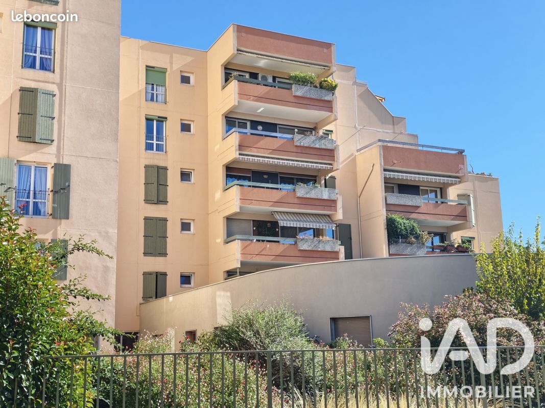 Appartement 5 pièces 95 m² · à Romans-sur-Isère · 95 m² · 215 000 €
