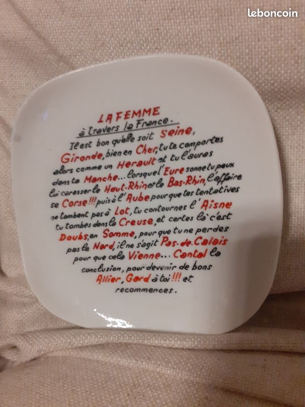 Assiette décorative : La Femme (image 1)