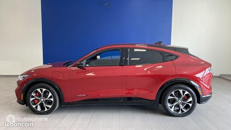 Ford Mustang Mach-E 294ch Extended Range 91kWh Premium Propulsion (image 3)