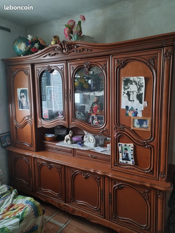 Vaisselier buffet en meurisier (image 1)