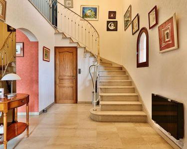 Maison 980 000 € - 323 m²