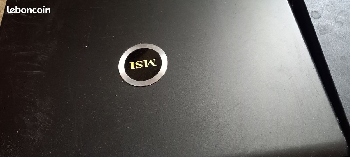 Pas de Locker. Lot de 2 ordinateurs non testés (image 3)