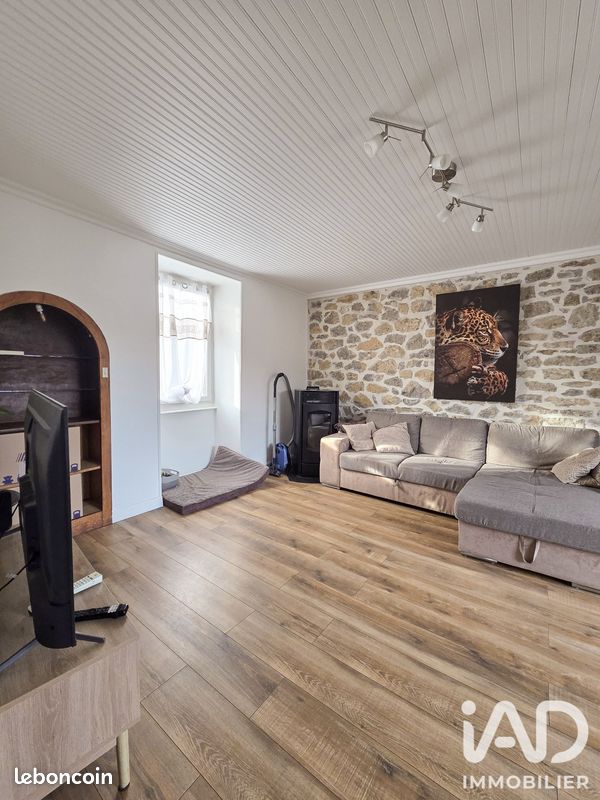 Maison 3 pièces 103 m² · à Valady · 103 m² · 175 000 €