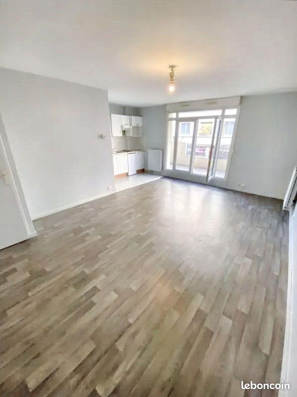 Appartement 1 pièce 31 m² · à Aulnay-sous-Bois · 31 m² · 700 €/mois