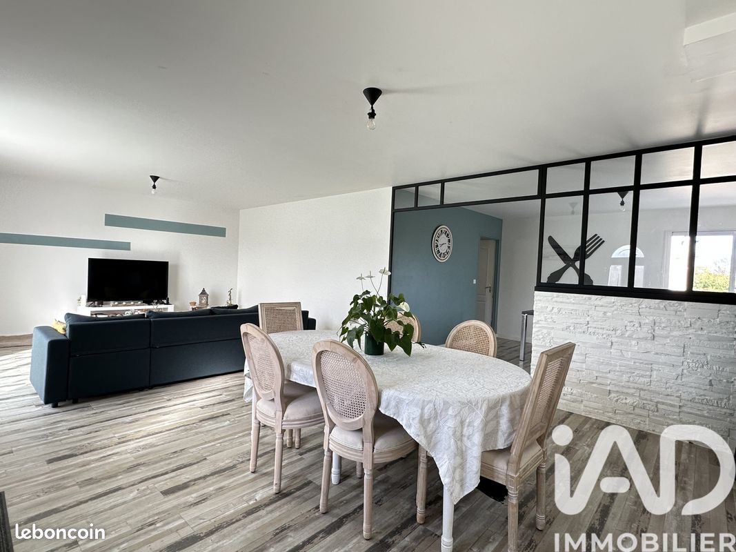 Maison 7 pièces 159 m² · à Machecoul-Saint-Même · 159 m² · 339 900 €