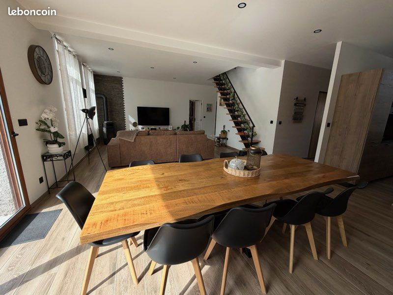 Maison 8 pièces 160 m² · à Maretz · 160 m² · 135 000 €